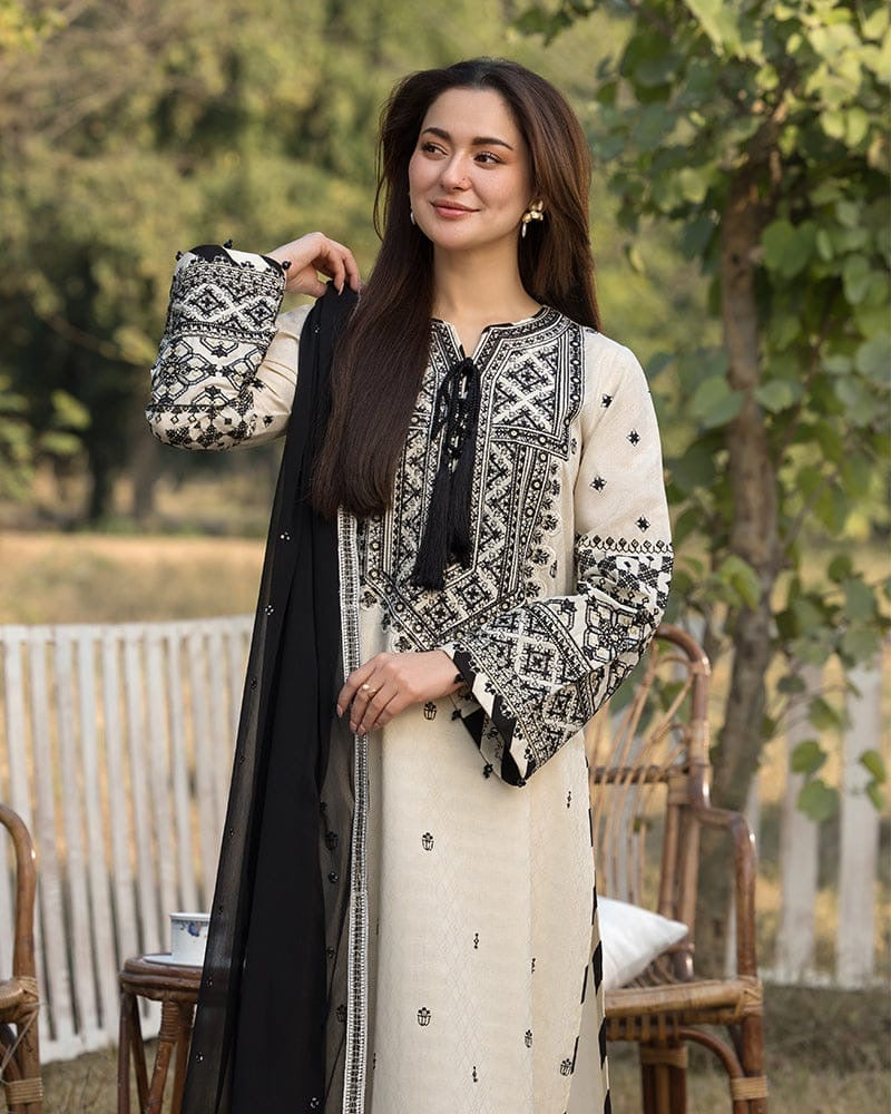 FINE-DHANAK EMBROIDERED 3PC D#1008