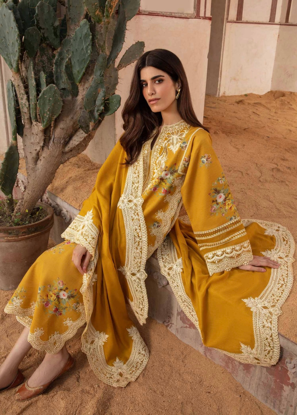FINE-DHANAK EMBROIDERED 3PC D#1015