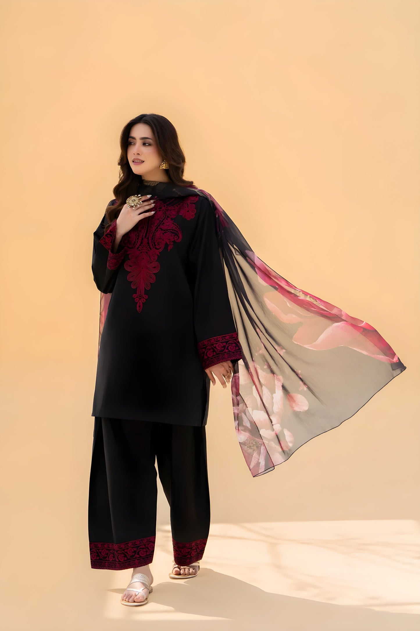 FINE-DHANAK EMBROIDERED 3PC D#1005